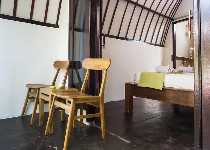 Gili Turtle Beach Resort
