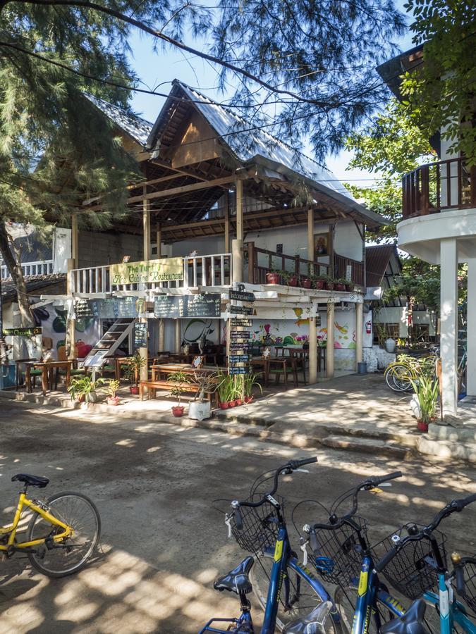 Gili Turtle Hotel 3*
